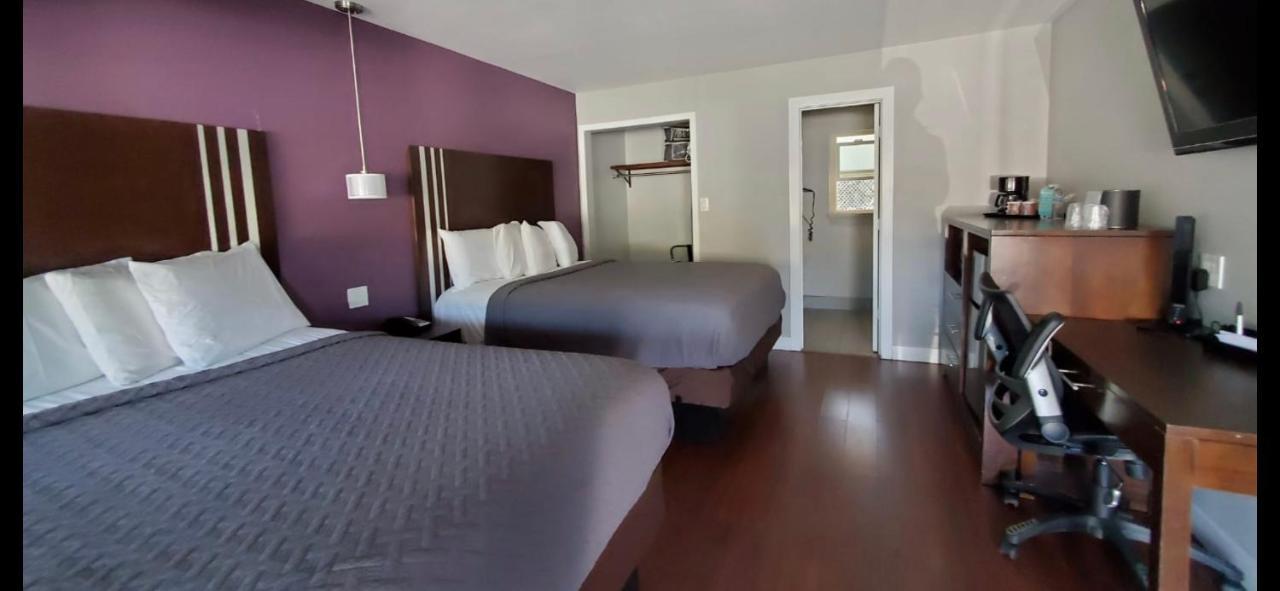Muir Lodge Motel Мартинес Экстерьер фото