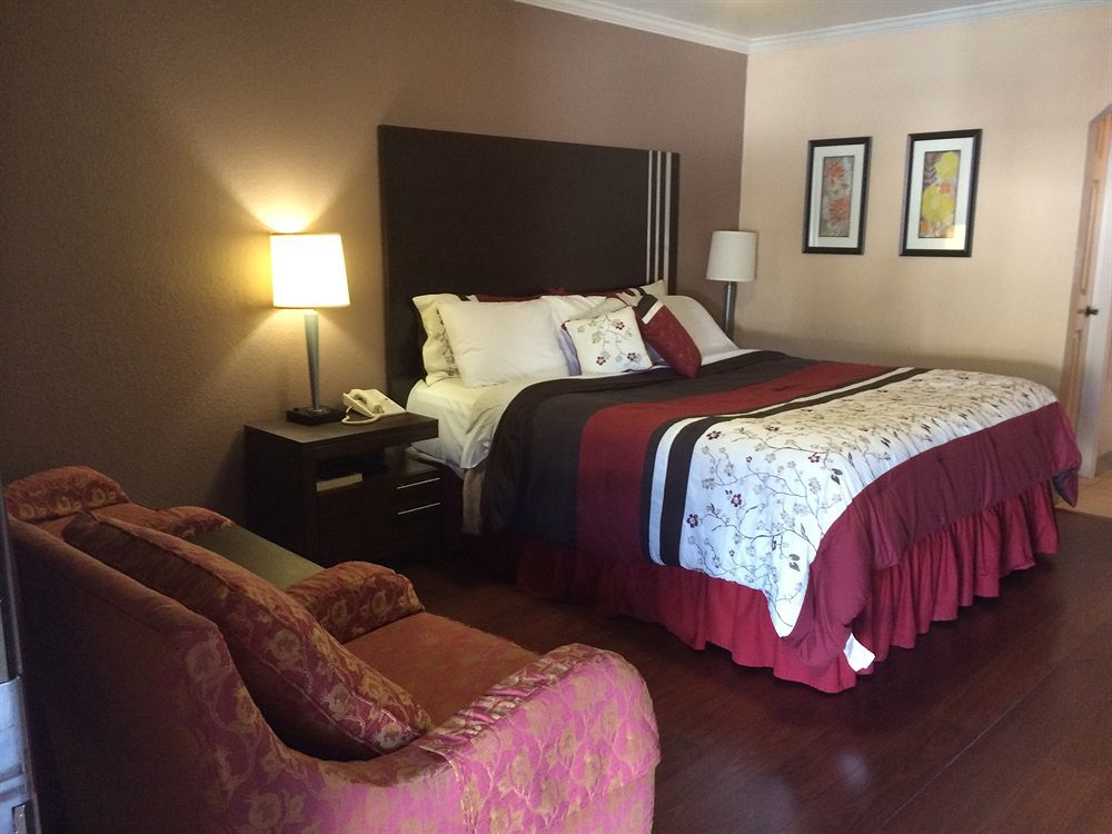 Muir Lodge Motel Мартинес Экстерьер фото