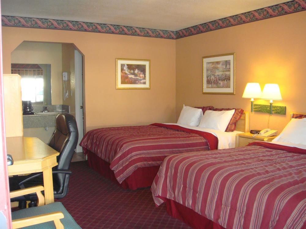 Muir Lodge Motel Мартинес Экстерьер фото