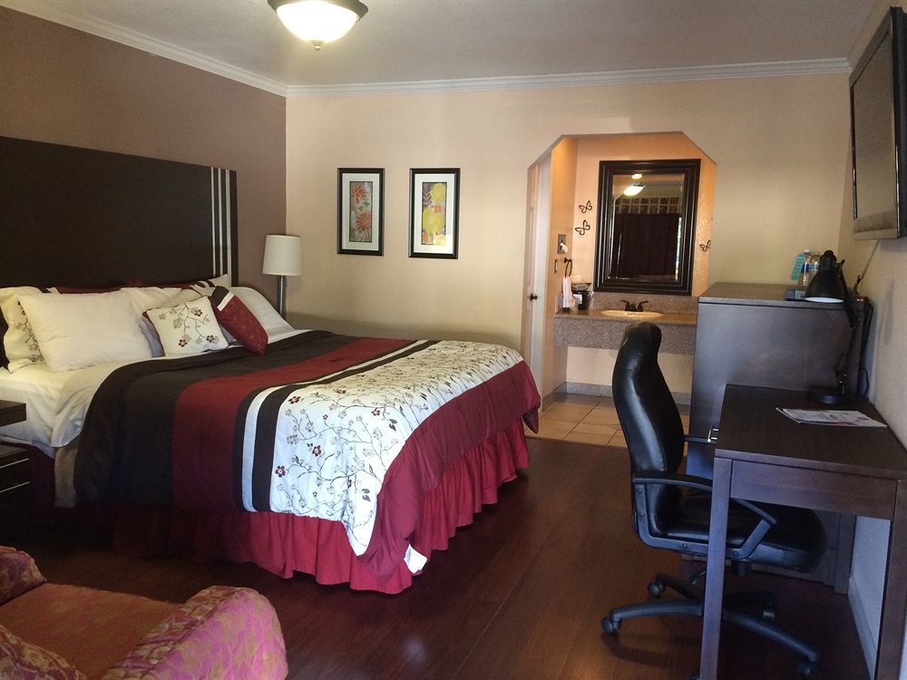 Muir Lodge Motel Мартинес Экстерьер фото